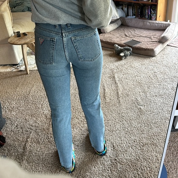 Vintage Guess Jeans | Size 27 fit like 26 - Picture 2 of 9